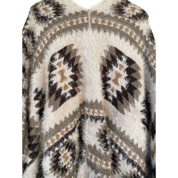 Nostalgia Women's Southwest Sweater Knit Wrap w/ Fringe Hem One Size Multi NWOT - Picture 8 of 8